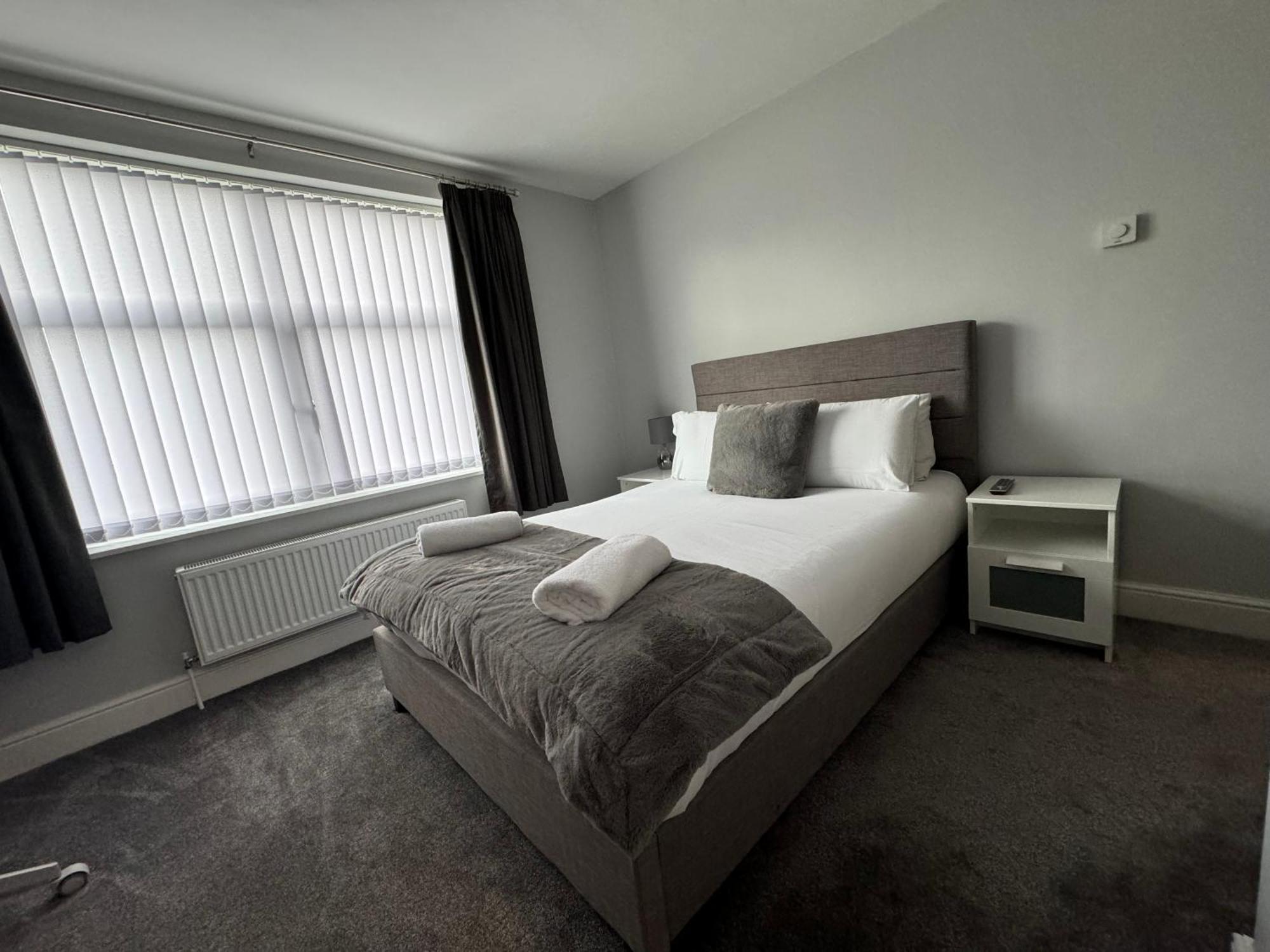 Lymm Living Hotel Warrington  Exterior photo